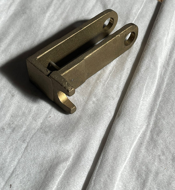 Inversion fork skipper