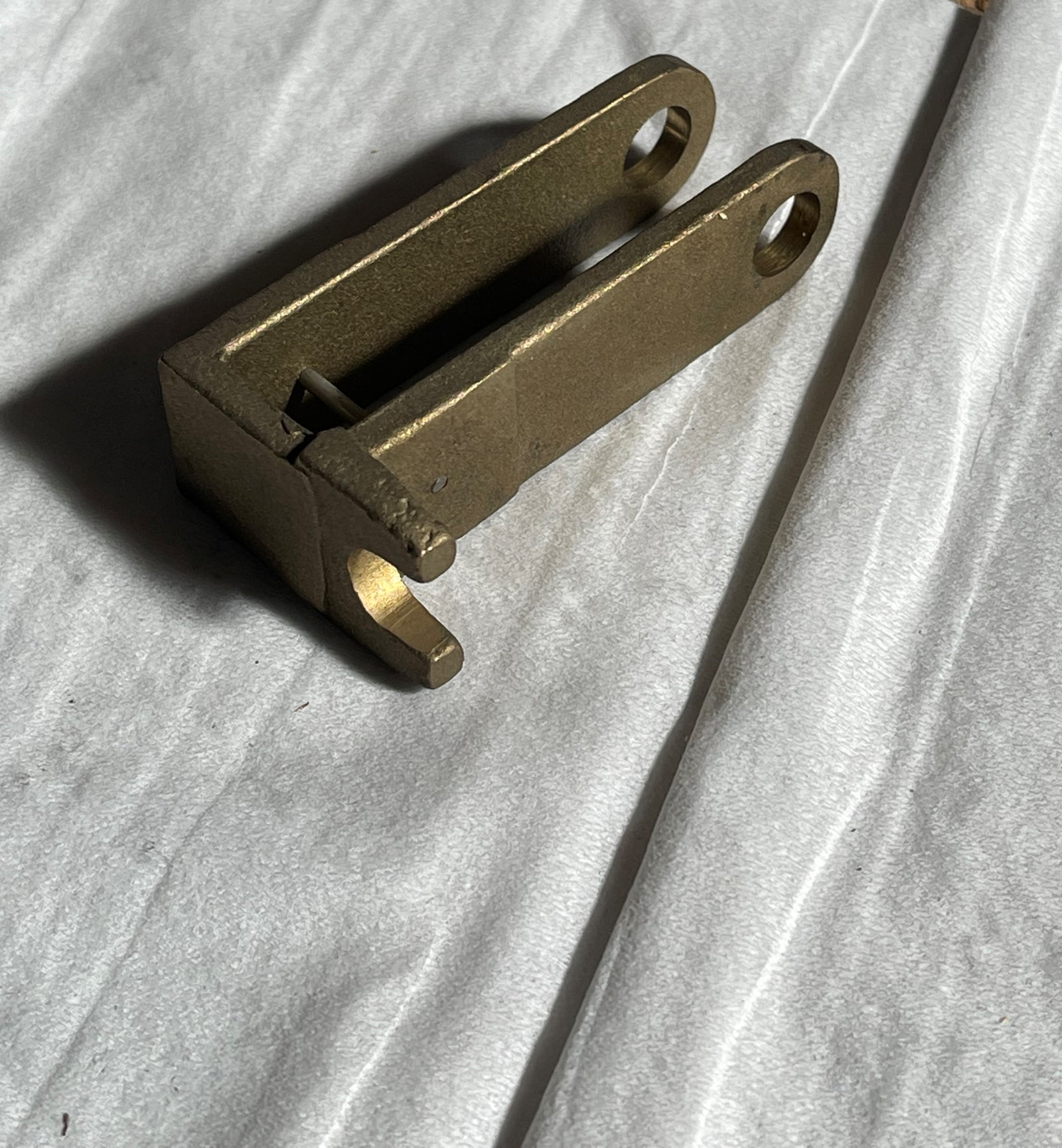 Inversion fork skipper